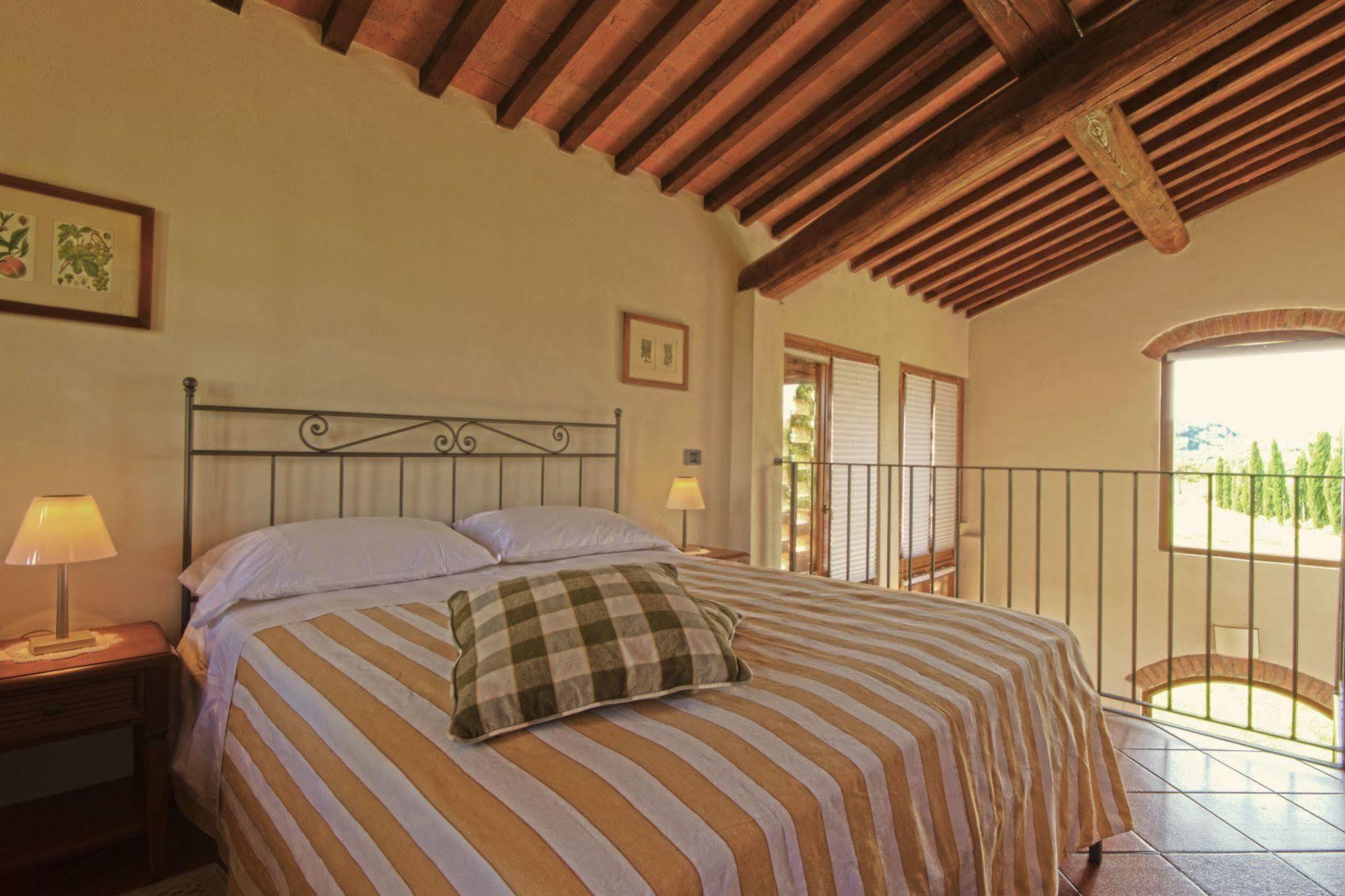 Casale Podernovo Terricciola ภายนอก รูปภาพ